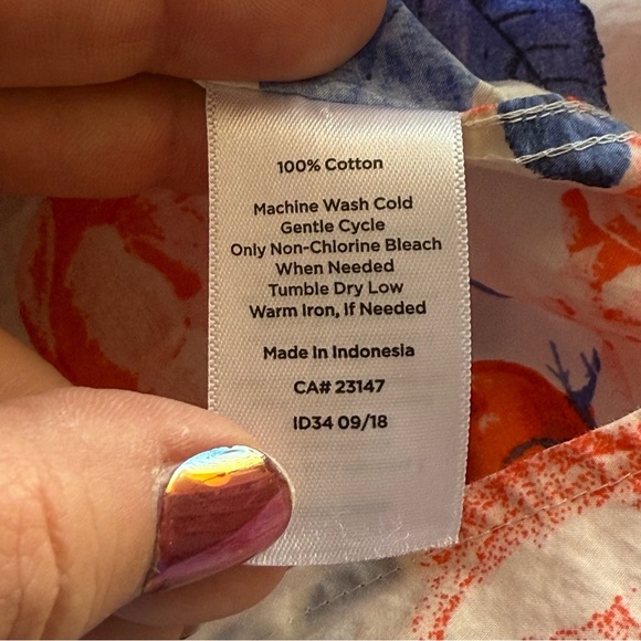 Talbots Floral Ruffle Neck 100% Cotton Popover Poplin Blouse Large Cottagecore - Picture 11 of 11